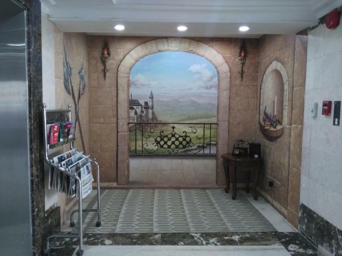 Flamingo Hotel Apartment Abú Dhabí Exteriér fotografie